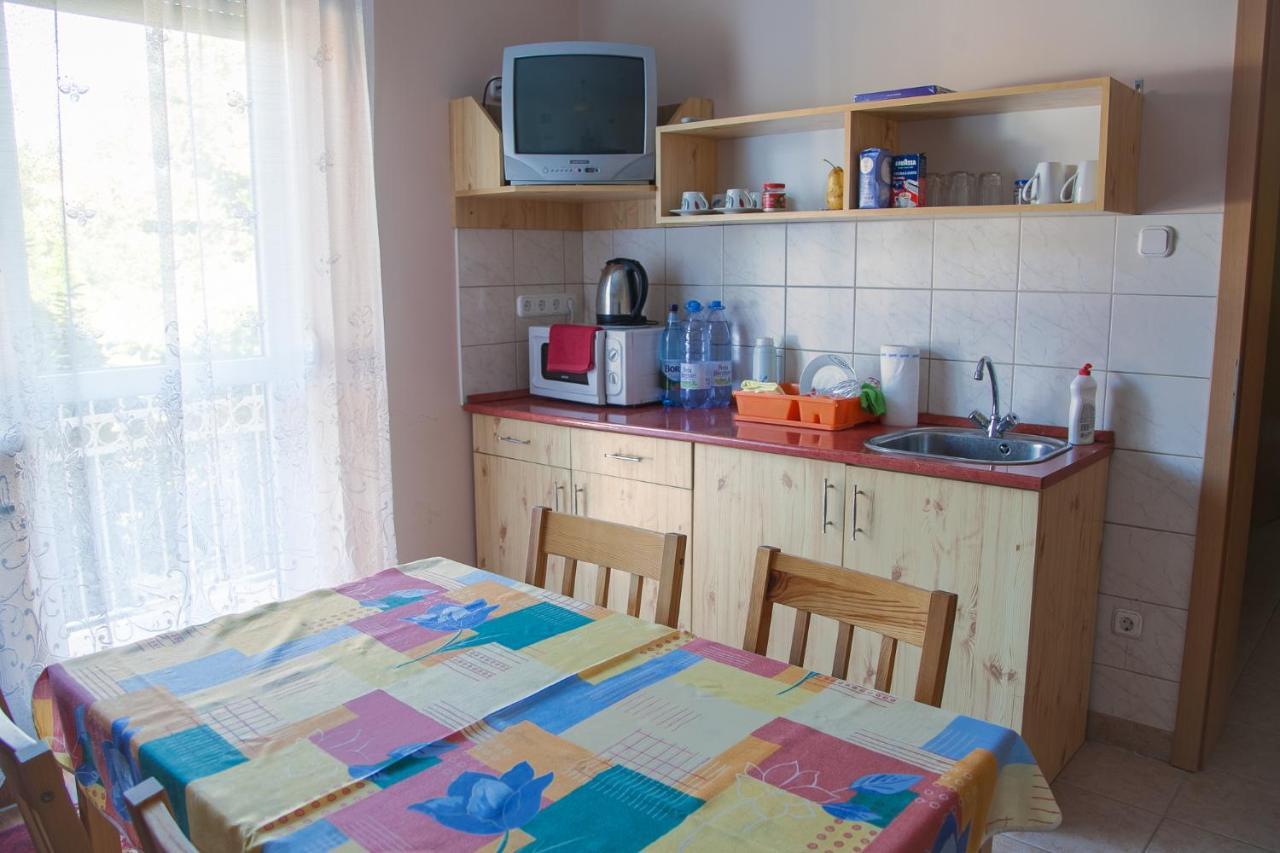 Izabella Panzio Bed & Breakfast Hajdúszoboszló Екстериор снимка